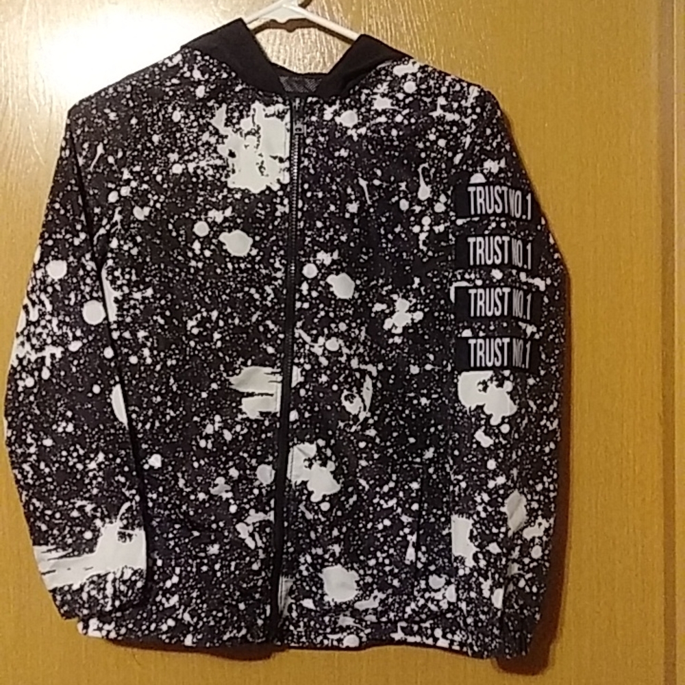 Five.by.Five windbreaker size medium